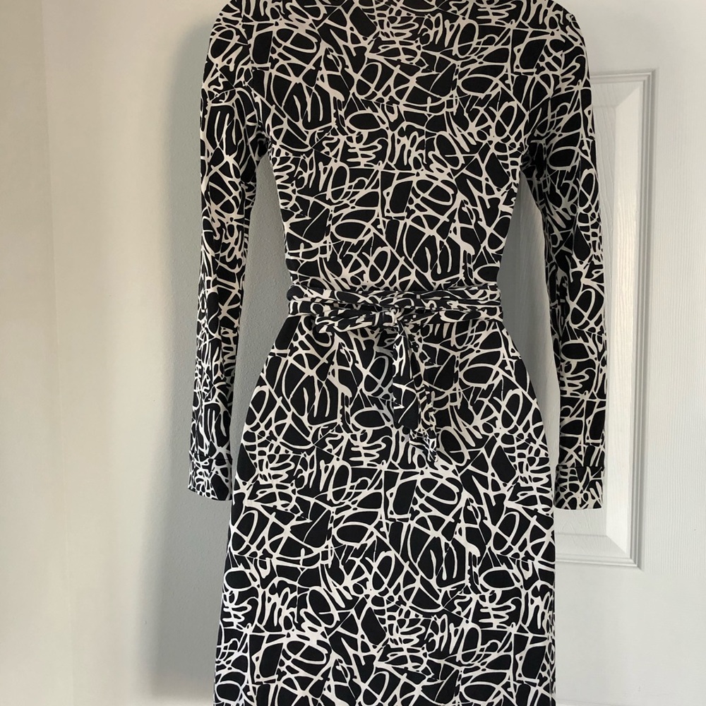 Dvf Wrap Dress - image 3